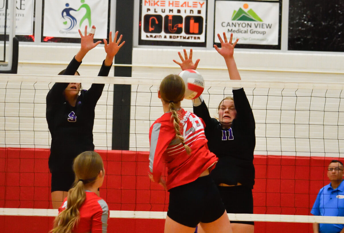 Keep on fighting Lehi volleyball makes key plays, wins at Spanish Fork